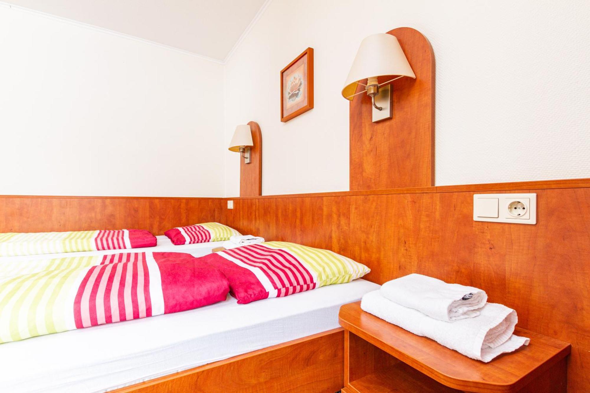 Landhotel Georgshof Hünfeld Habitación foto